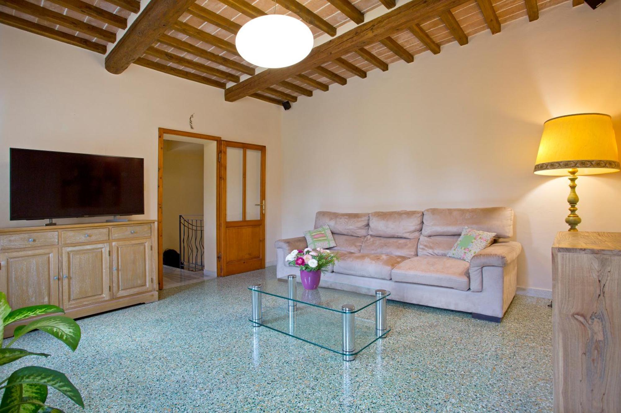 Casa San Girolamo Historic Flat With Cosy Terrace In Lucca's Centre