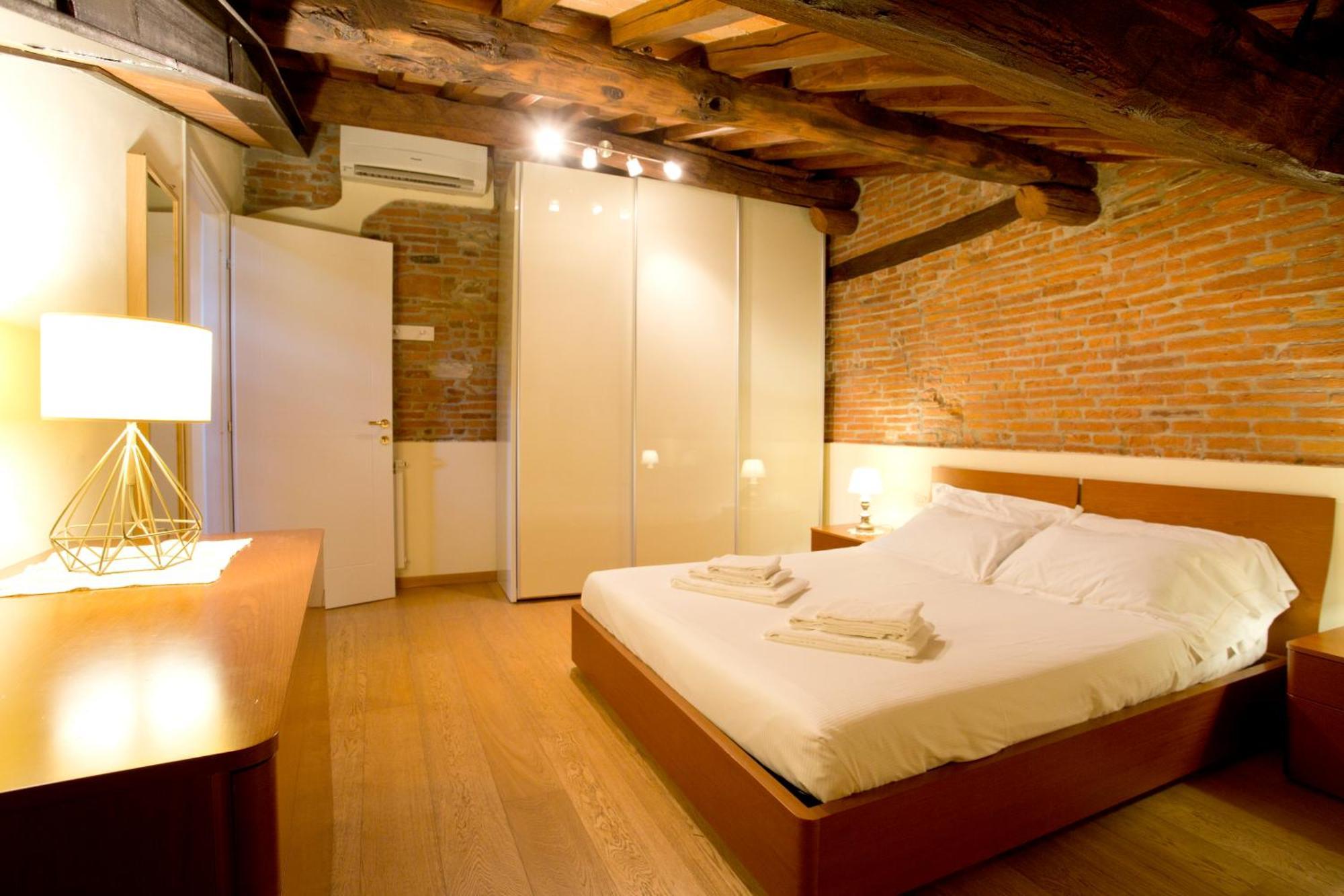 Casa San Girolamo Historic Flat With Cosy Terrace In Lucca's Centre Lucca